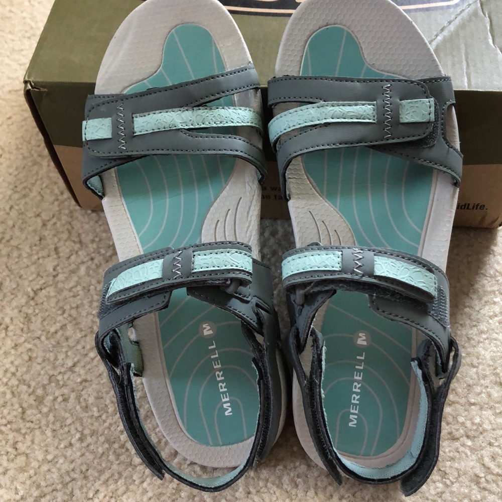 Women’s Merrell sandals